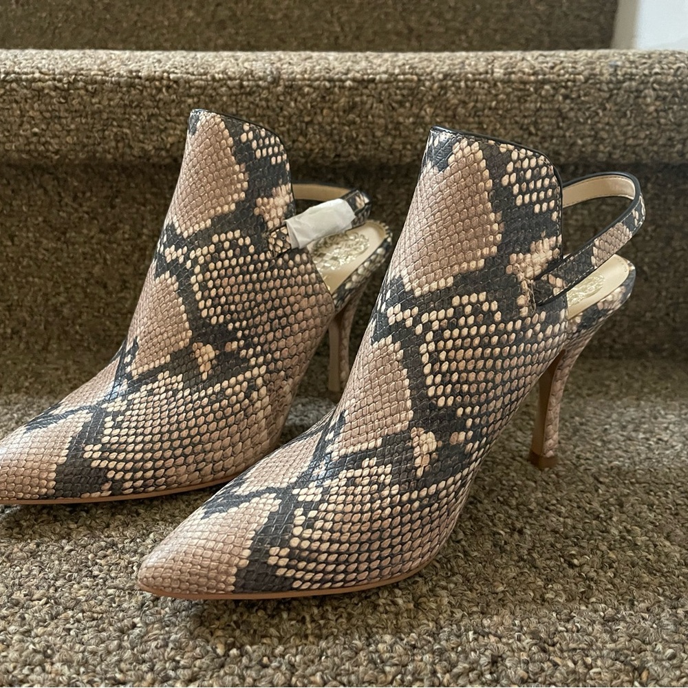 Vince Camuto Keveen Snake Skin high heeled mule. Size 6.5. New with box.